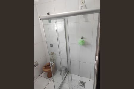 Casa para alugar com 115m², 3 quartos e 2 vagasBanheiro Social