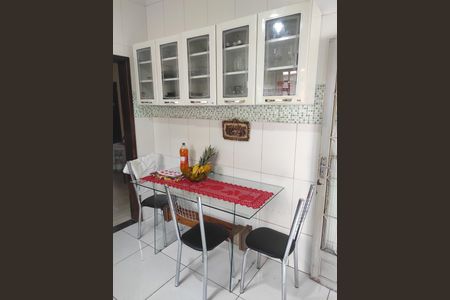 Casa para alugar com 115m², 3 quartos e 2 vagasCozinha