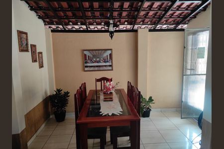 Casa para alugar com 115m², 3 quartos e 2 vagasÁrea Externa