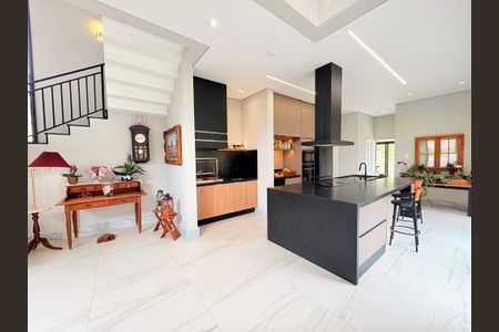 Casa de condomínio à venda com 380m², 5 quartos e 3 vagasCozinha