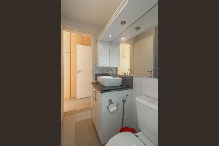 Apartamento à venda com 86m², 2 quartos e 2 vagasBanheiro da Suíte