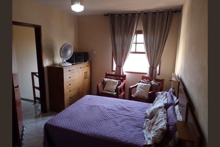 Quarto de casa de condomínio à venda com 3 quartos, 80m² em Badu, Niterói