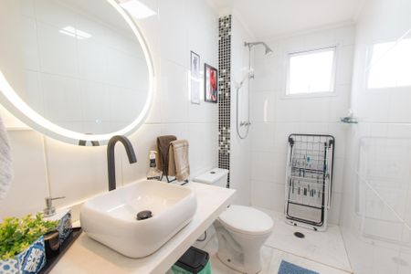 Apartamento à venda com 62m², 2 quartos e 2 vagas Apartamento à venda com 62m², 2 quartos e 2 vagasBanheiro