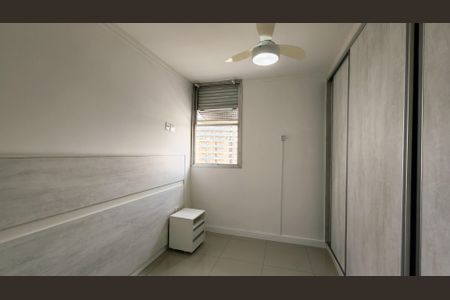 Apartamento à venda com 72m², 3 quartos e 1 vaga Apartamento à venda com 72m², 3 quartos e 1 vagaSuíte