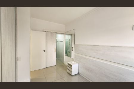 Apartamento à venda com 72m², 3 quartos e 1 vaga Apartamento à venda com 72m², 3 quartos e 1 vagaSuíte