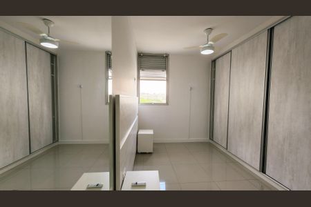 Apartamento à venda com 72m², 3 quartos e 1 vaga Apartamento à venda com 72m², 3 quartos e 1 vagaSuíte