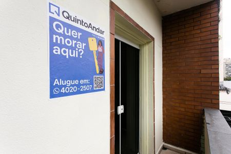 Apartamento para alugar com 80m², 2 quartos e sem vagaPlaca