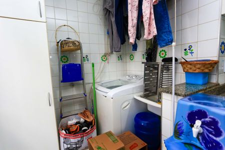 Apartamento à venda com 58m², 2 quartos e 1 vaga Apartamento à venda com 58m², 2 quartos e 1 vagaÁrea de Serviço