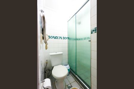 Apartamento à venda com 58m², 2 quartos e 1 vaga Apartamento à venda com 58m², 2 quartos e 1 vagaBanheiro Social