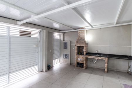 Casa à venda com 70m², 2 quartos e 2 vagasGaragem