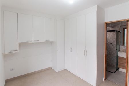 Casa à venda com 70m², 2 quartos e 2 vagasSuíte 1