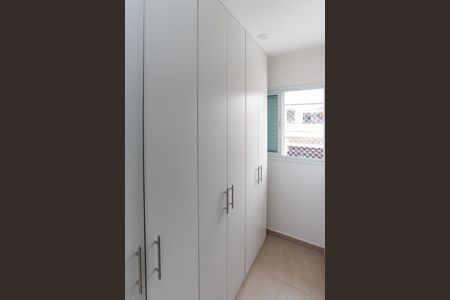 Casa à venda com 70m², 2 quartos e 2 vagasSuíte 2