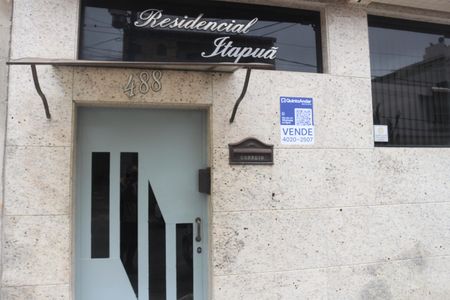 Apartamento à venda com 160m², 2 quartos e 2 vagasPlaquinha
