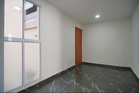 Sala de apartamento para alugar com 2 quartos, 52m² em Santos Dumont, São Leopoldo