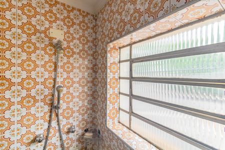 Casa à venda com 250m², 4 quartos e 2 vagasBanheiro Social