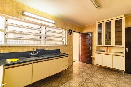 Casa à venda com 250m², 4 quartos e 2 vagasCozinha