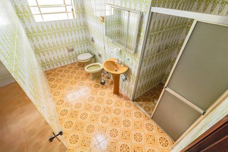 Casa à venda com 250m², 4 quartos e 2 vagasBanheiro da Suíte