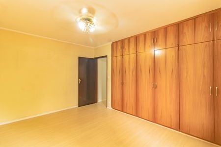 Casa à venda com 250m², 4 quartos e 2 vagasQuarto 3