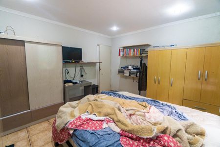 Casa à venda com 170m², 2 quartos e 2 vagasQuarto
