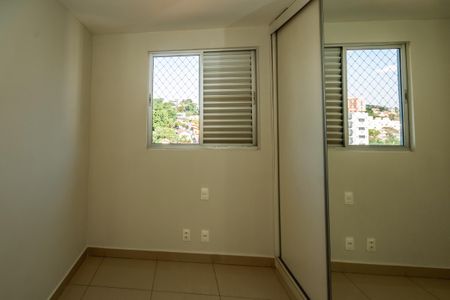 Apartamento à venda com 180m², 3 quartos e 2 vagasQuarto 1