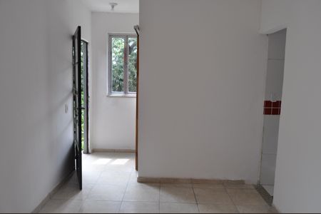 Sala de casa para alugar com 2 quartos, 70m² em Piedade, Rio de Janeiro