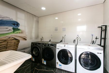 Studio à venda com 18m², 1 quarto e sem vaga Studio à venda com 18m², 1 quarto e sem vagaÁrea comum - Lavanderia