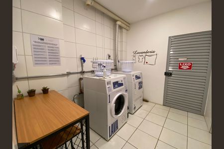 Apartamento à venda com 52m², 2 quartos e sem vagaÁrea comum - Lavanderia