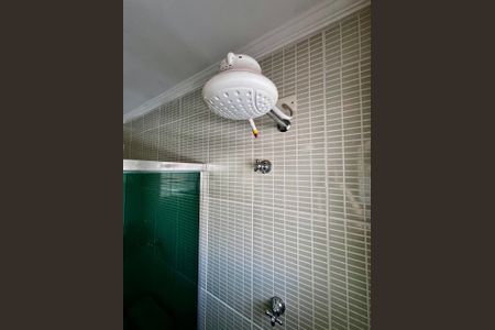 Banheiro de apartamento à venda com 1 quarto, 48m² em Centro, Campinas