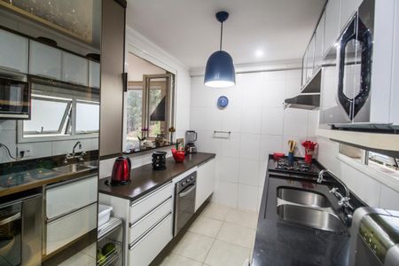 Apartamento à venda com 122m², 3 quartos e 2 vagasCozinha