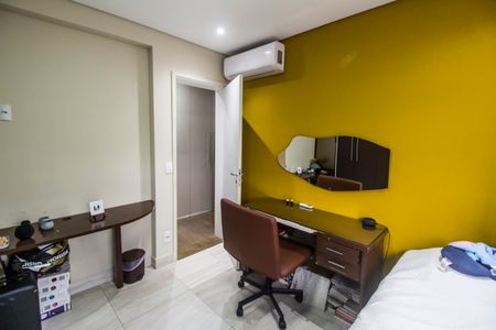 Apartamento à venda com 122m², 3 quartos e 2 vagasQuarto 3