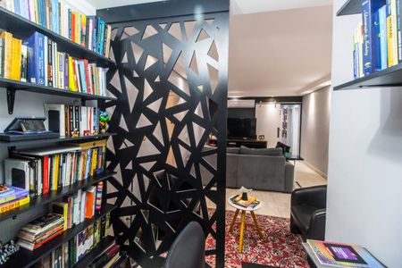 Apartamento à venda com 122m², 3 quartos e 2 vagasEscritório