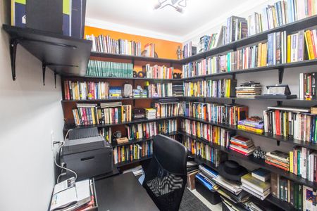 Apartamento à venda com 122m², 3 quartos e 2 vagasEscritório