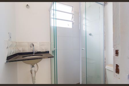 Banheiro de apartamento para alugar com 1 quarto, 31m² em Vila Invernada, São Paulo