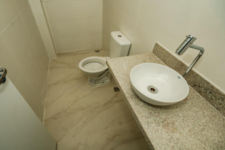 Apartamento à venda com 85m², 3 quartos e 2 vagasBanheiro Social