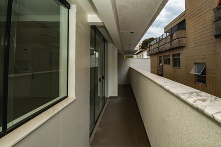 Apartamento à venda com 85m², 3 quartos e 2 vagasVaranda