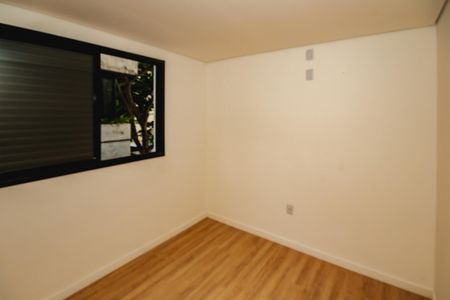 Apartamento à venda com 85m², 3 quartos e 2 vagasQuarto 2