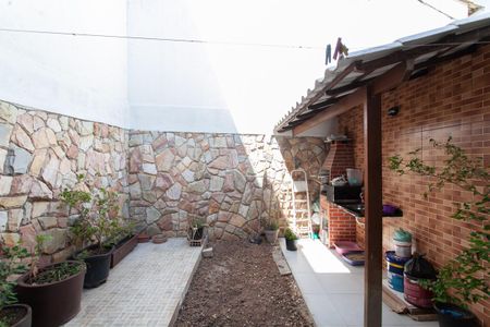 Casa à venda com 140m², 2 quartos e 2 vagas Casa à venda com 140m², 2 quartos e 2 vagasEspaço Gourmet