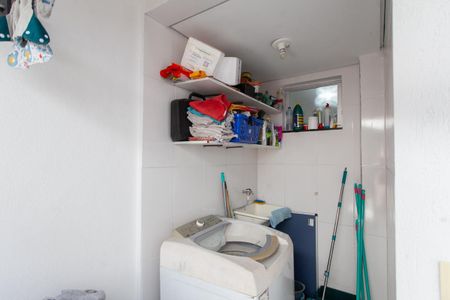 Casa à venda com 140m², 2 quartos e 2 vagas Casa à venda com 140m², 2 quartos e 2 vagasÁrea de Serviço