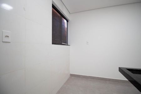 Cozinha e Área de Serviço de apartamento à venda com 2 quartos, 49m² em Sria Ii (polo de Moda), Brasília