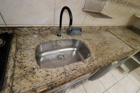 Apartamento à venda com 66m², 2 quartos e 2 vagasCozinha - Pia