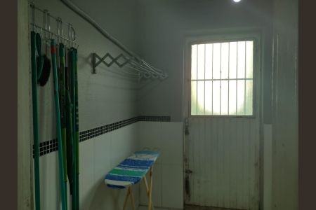 Apartamento à venda com 72m², 2 quartos e sem vaga Apartamento à venda com 72m², 2 quartos e sem vagaLavanderia