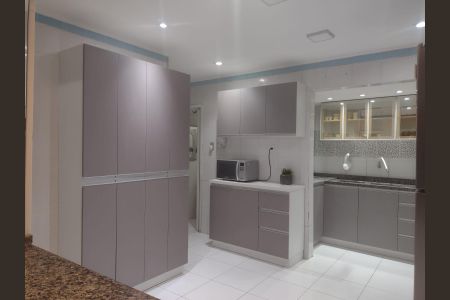 Apartamento à venda com 72m², 2 quartos e sem vaga Apartamento à venda com 72m², 2 quartos e sem vagaCozinha