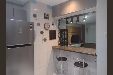 Apartamento à venda com 72m², 2 quartos e sem vaga Apartamento à venda com 72m², 2 quartos e sem vagaCozinha