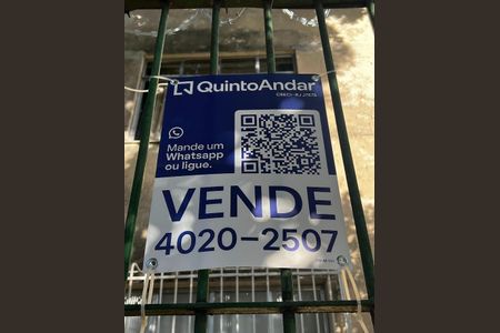Apartamento à venda com 56m², 2 quartos e 1 vaga Apartamento à venda com 56m², 2 quartos e 1 vagaFachada