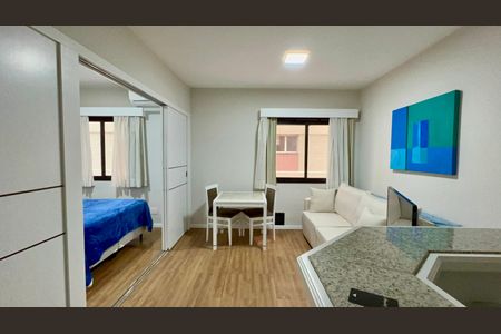 Studio à venda com 31m², 1 quarto e 1 vagaStudio