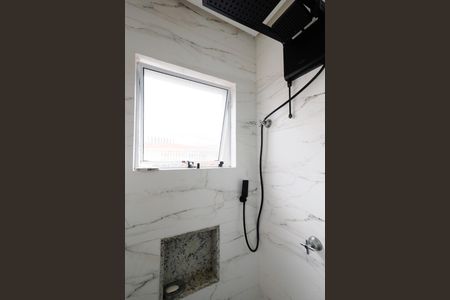 Banheiro de apartamento à venda com 1 quarto, 39m² em Vila Maria Alta, São Paulo