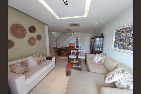 Apartamento à venda com 3 quartos, 280m² em Icaraí, Niterói