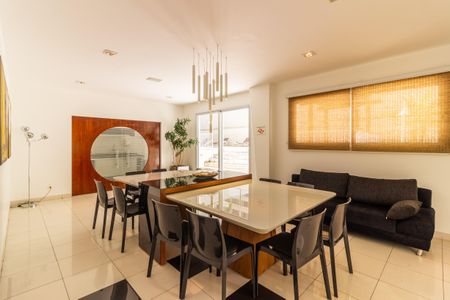 Apartamento à venda com 92m², 2 quartos e 2 vagasÁrea comum - Salão de festas