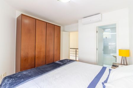 Apartamento à venda com 92m², 2 quartos e 2 vagasSuíte 2