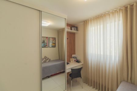 Apartamento para alugar com 249m², 3 quartos e 2 vagas Apartamento para alugar com 249m², 3 quartos e 2 vagasQuarto 2